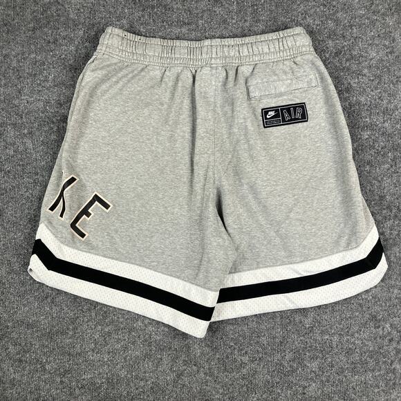 Nike Athletic Shorts Mens Size XL Gray Drawstring Mesh Trim Sporty Casual Gym - Picture 8 of 10